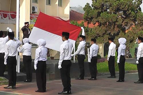 Upacara Peringatan HUT-RI ke-70 Tahun 2015